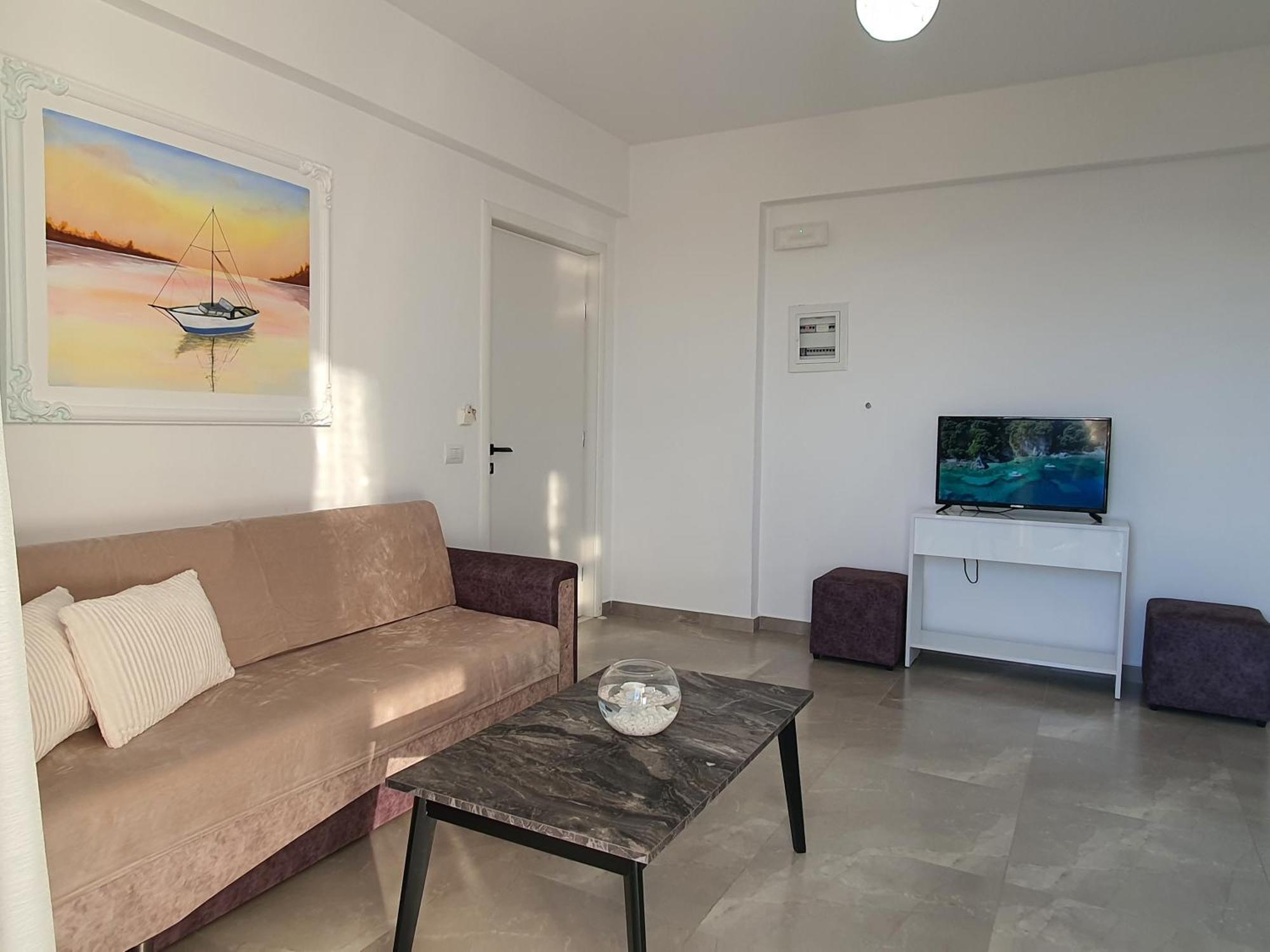 Flore Rooms Sarandë 外观 照片
