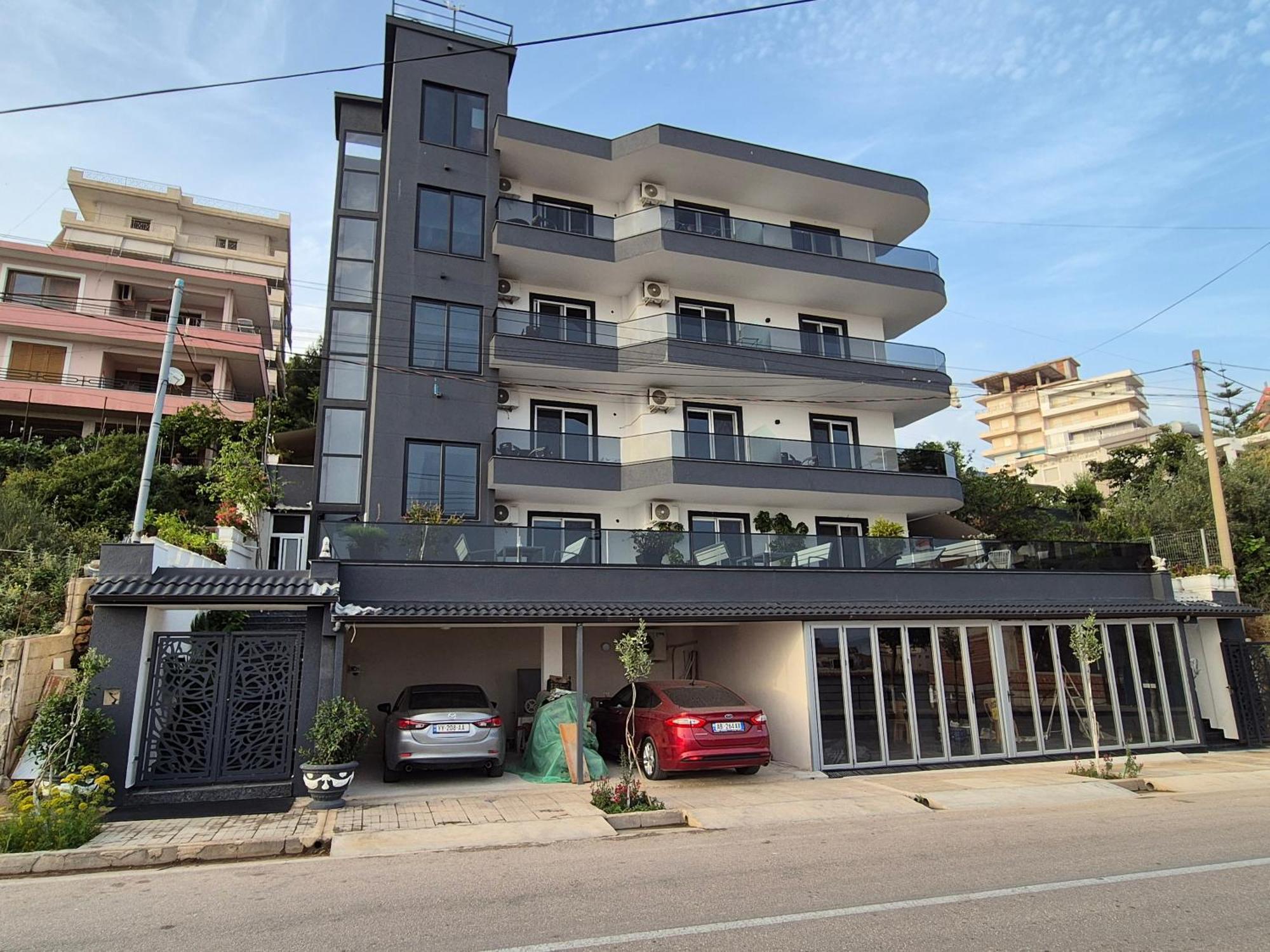 Flore Rooms Sarandë 外观 照片