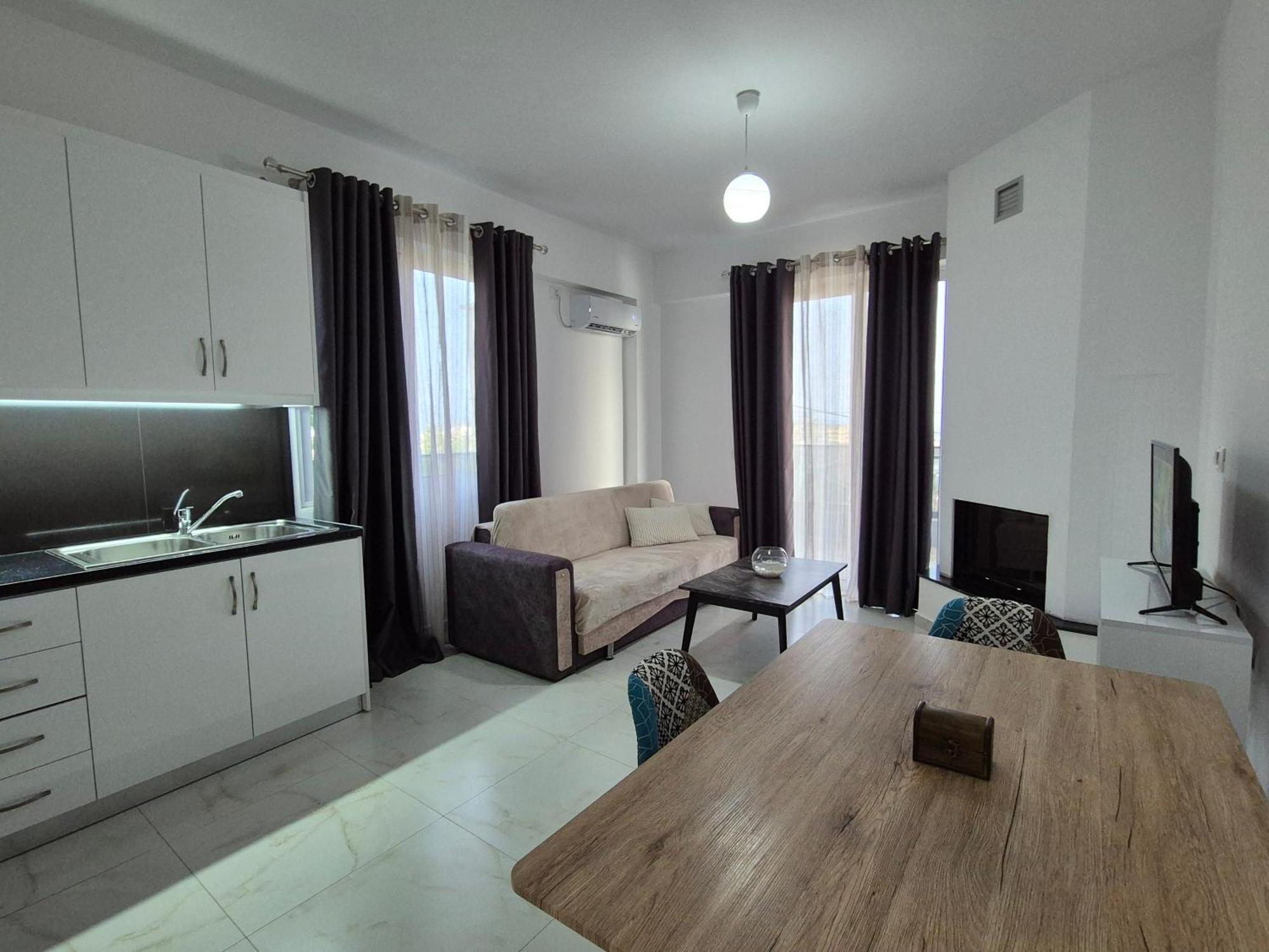 Flore Rooms Sarandë 外观 照片
